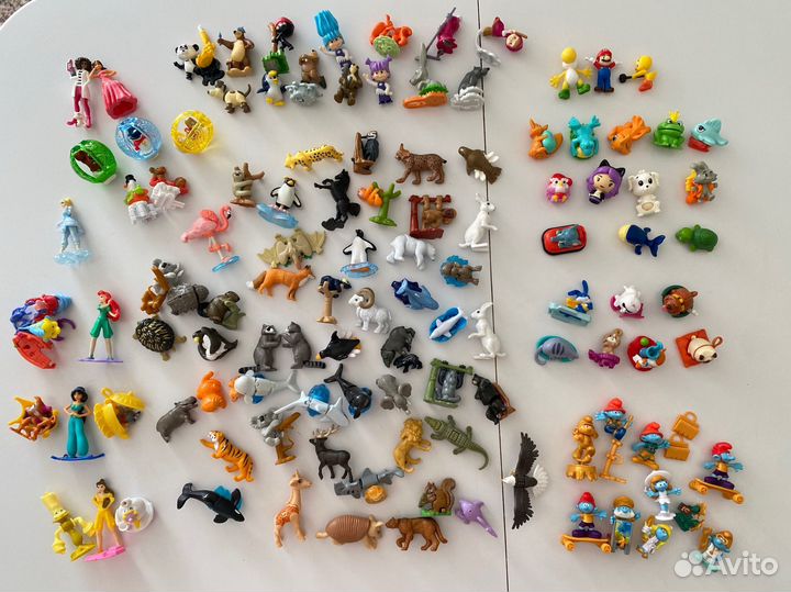 Лот коробка киндеров