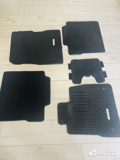 Ковры на машину