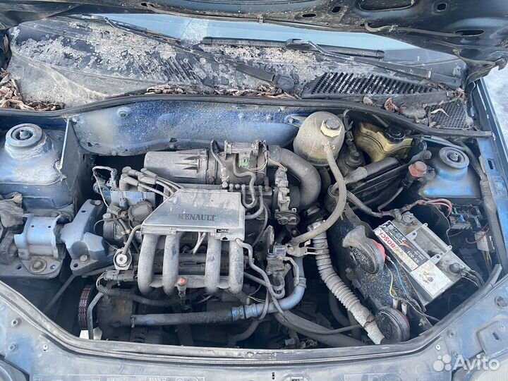 В разбор на запчасти renault clio 1.2 МКПП