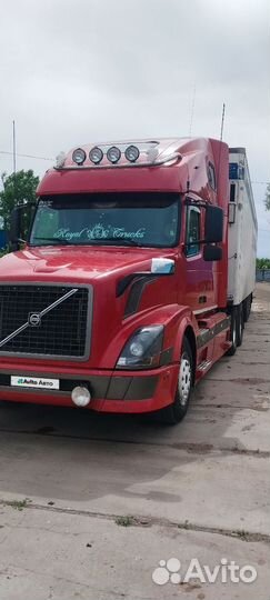 Volvo VNL 64T, 2004