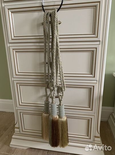 Кисти подхваты для штор