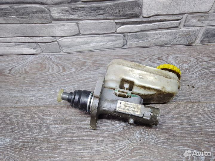 Главный тормозной цилиндр Газ Сайбер седан
