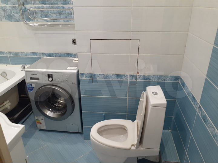 2-к. квартира, 60 м², 2/10 эт.