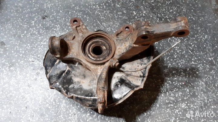 Кулак поворотный передний правый Honda Civic FD1