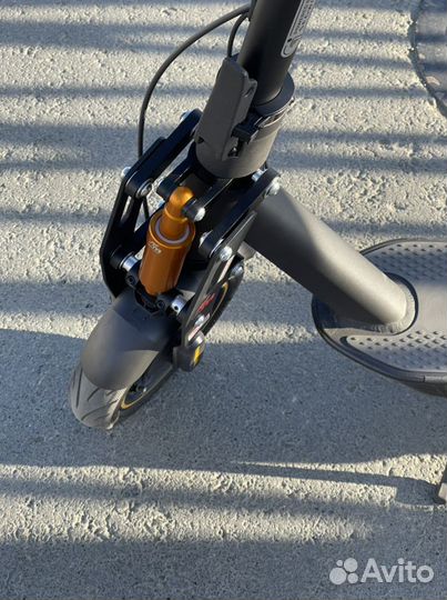 Ninebot Segway Kickscooter Max G30 + Monorim V4.0