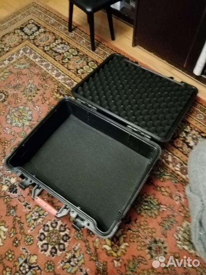 Защитный кейс