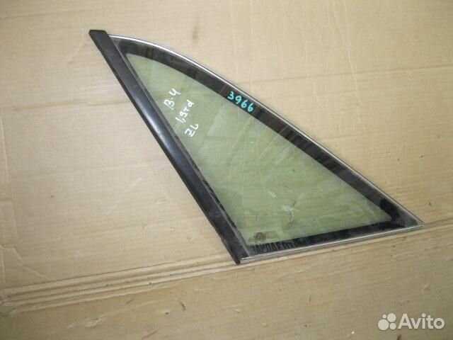 Стекло кузовное глухое левое от Audi 80 /90 (B4)