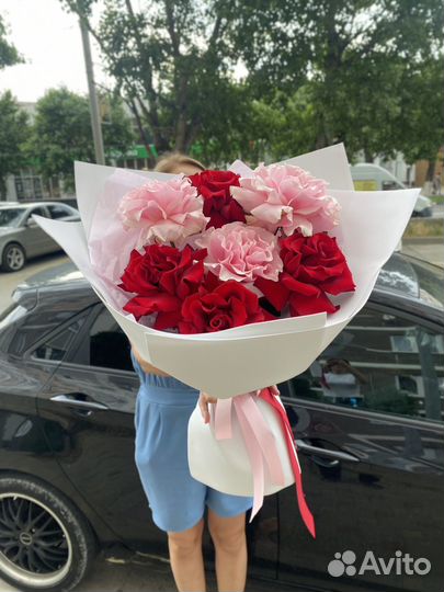 Букет - 7 французских роз микс двух цветов