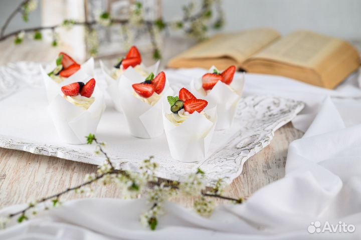 Ванильный капкейк с малиной (6шт.)