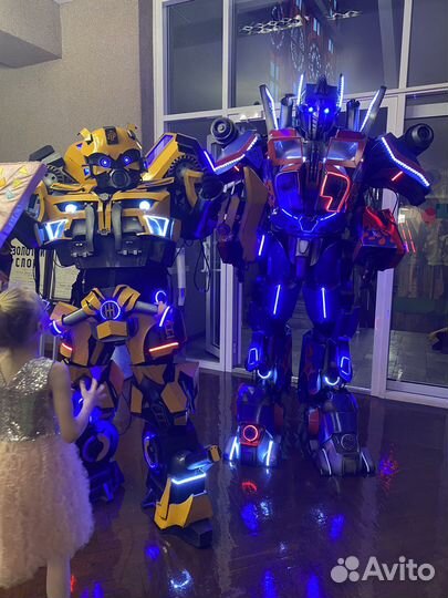 Аниматор Трансформер Бамблби или Оптимус Прайм