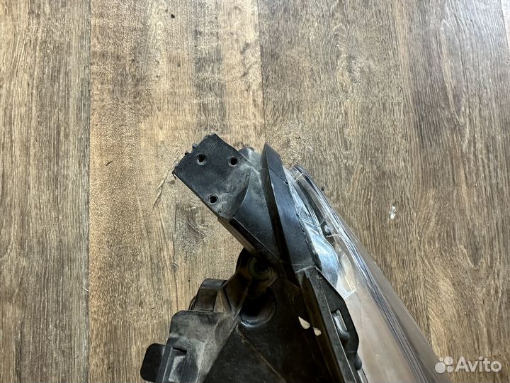 Peugeot traveller левая фара