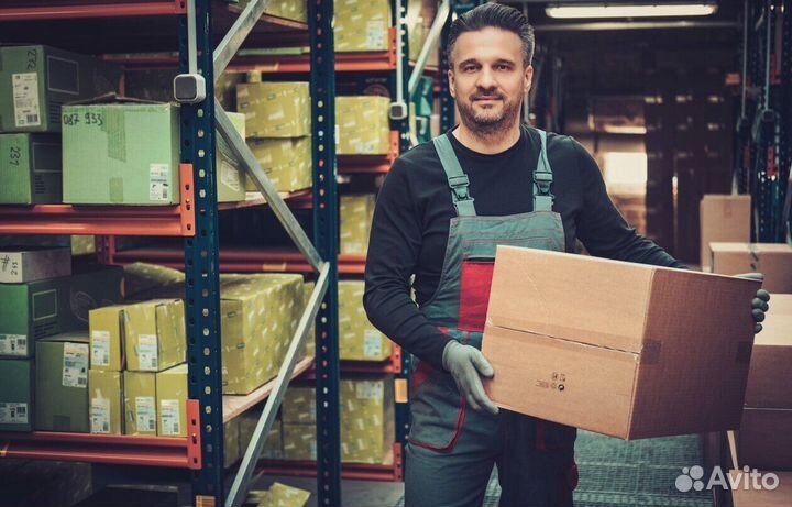 Кладовщик в транспортную компанию