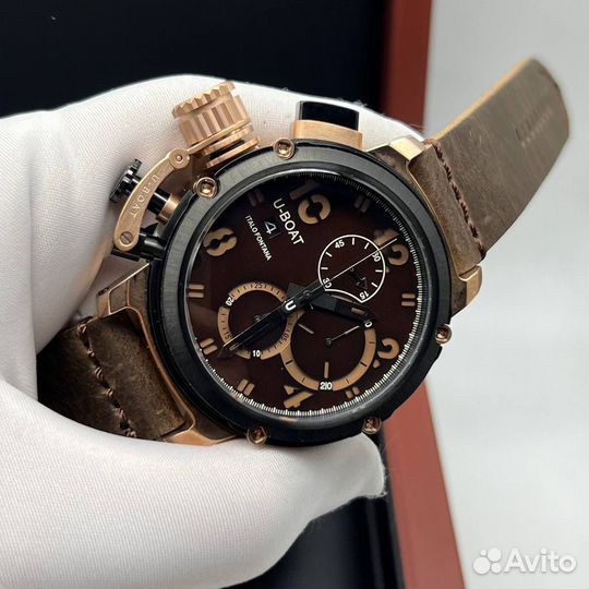 Четкие мужские часы