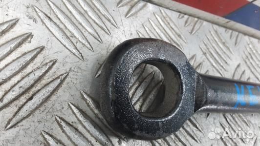 Крюк буксировочный KIA carnival 2 (KEA24H801)