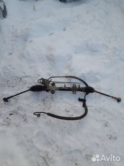 Рулевая рейка Suzuki Liana