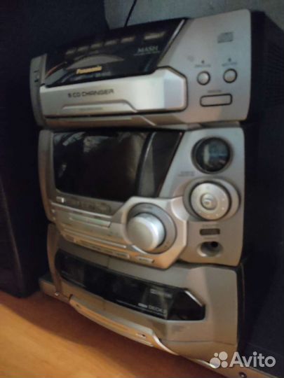 Музыкальный центр