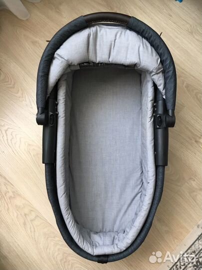 Коляска 2 в 1 Mutsy