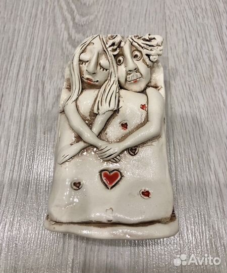 Глиняная статуэтка ручной работы