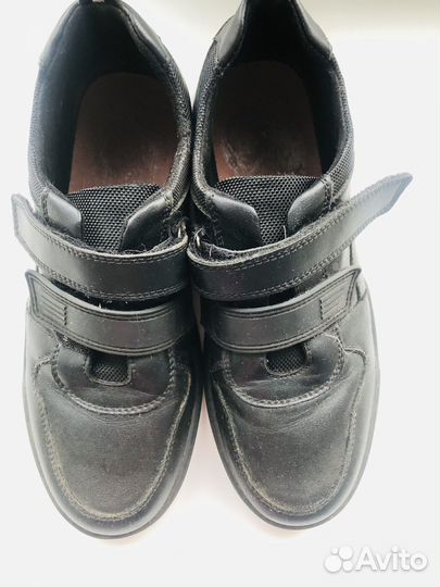 Подроскобые ботинки