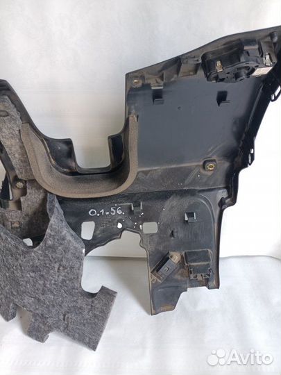 Накладка под рулем Audi Q5 8R 2010