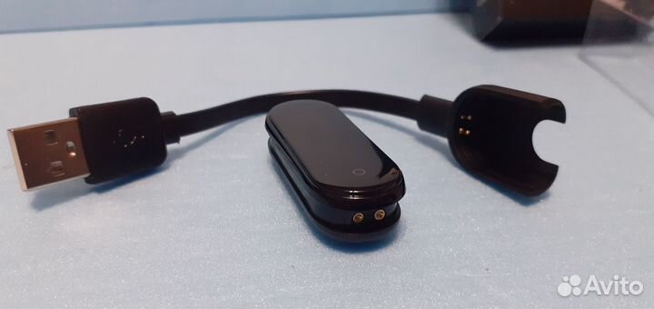 Фитнес браслет Xiaomi Mi Band 4