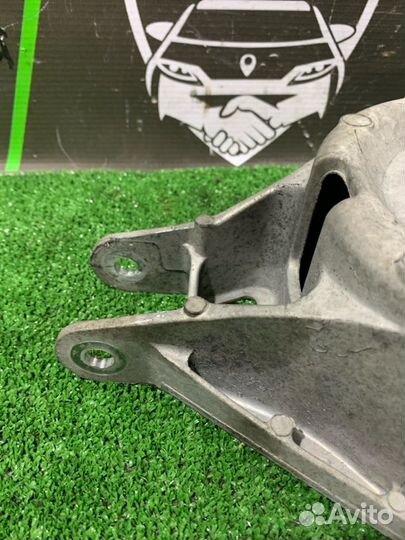 Рычаг подвески нижний задний правый Infiniti Fx37