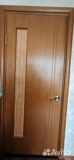 Двери межкомнатные 5 штук