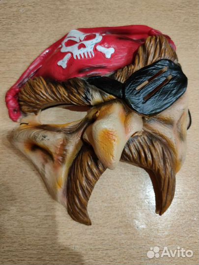 Маска пирата