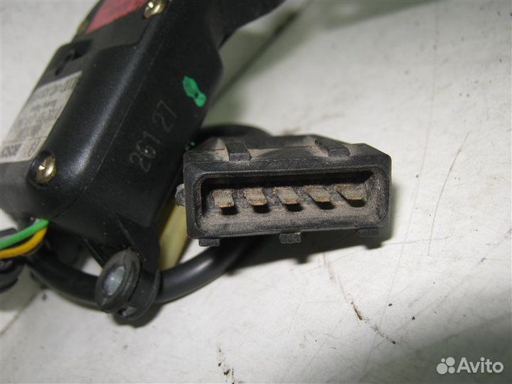 Моторчик заслонки отопителя Audi 100 C4