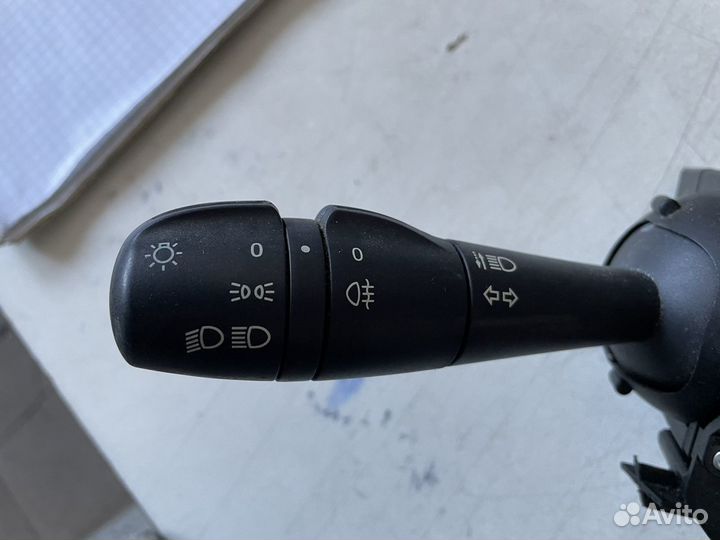 Переключатель подрулевой в сборе Renault Logan 2