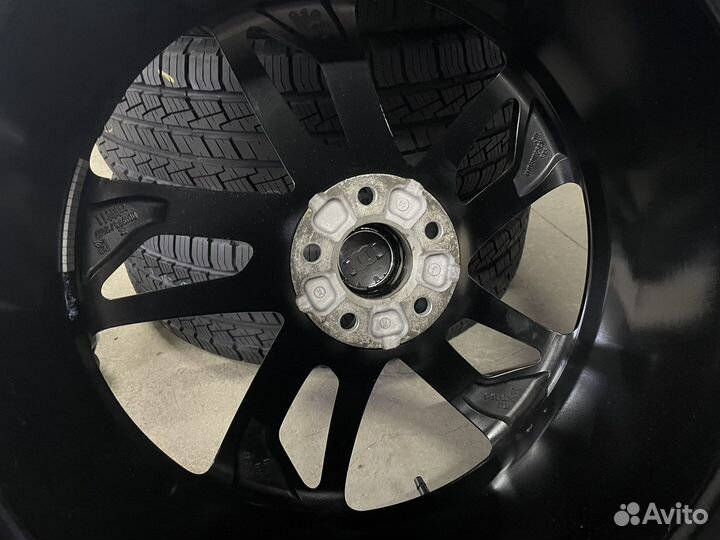 Оригинальные колеса Audi Q7 New 4m r22