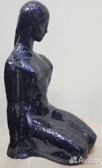 Статуэтка Дива (девушка у фонтана)