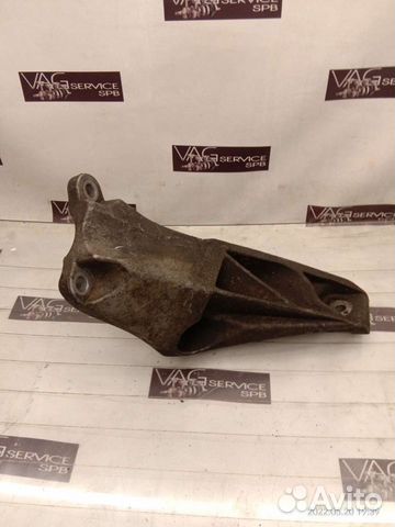 Кронштейн двигателя левый VW VAG audi A6