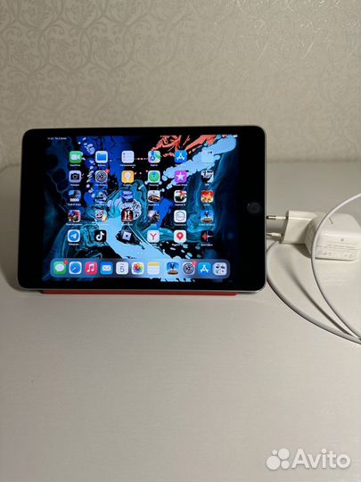 iPad mini 4 Wifi 128GB батарея 97 идеальный