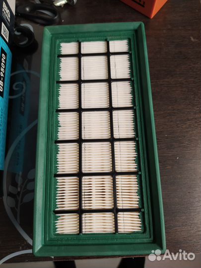 Воздушный фильтр двигателя LADA Largus, Vesta, XRa