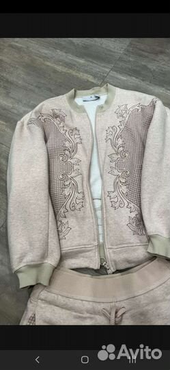 Спортивный костюм adidas