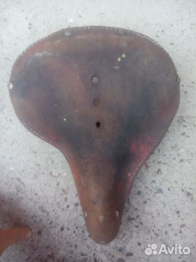 Седло для велосипеда кожаное СССР