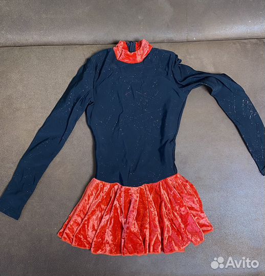 Костюм для фигурного катания