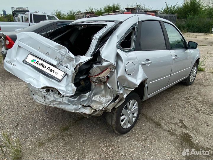 LADA Granta 1.6 МТ, 2023, битый, 50 000 км