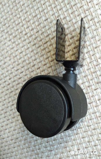 Мебельное колесико