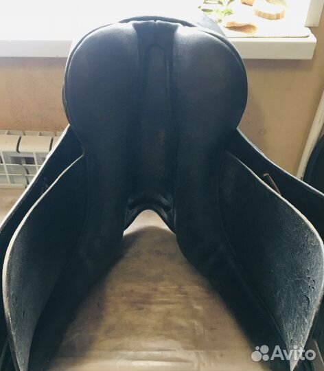 Седло выездковое