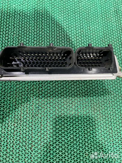 8D0907557T эбу двигателя VW Passat B5 1.8t