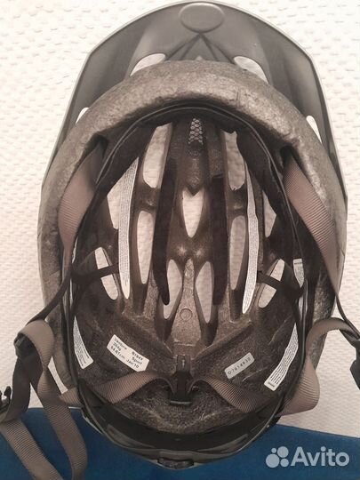 Велошлем Bell Venture