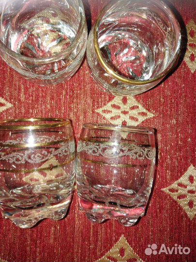 Бокалы для вина, рюмки, стаканы