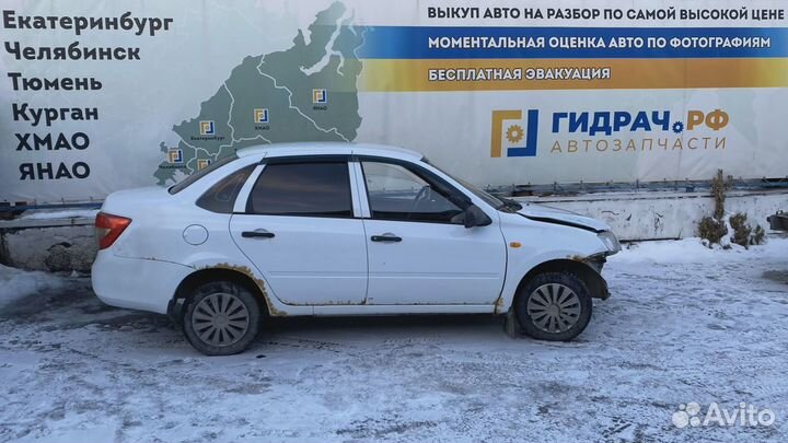 Ручка двери передней наружная правая LADA Granta 1