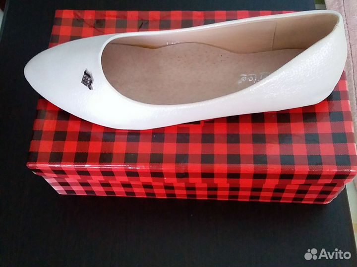 Балетки новые, размер 40