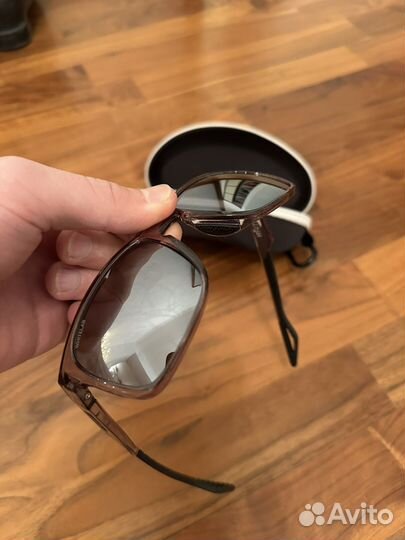 Солнцезащитные очки Whitelab