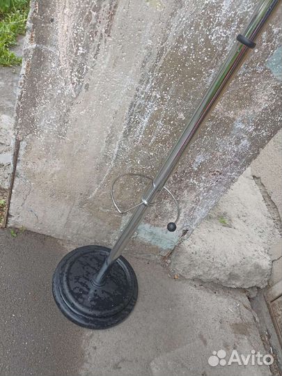 Вешалка напольная, б/у