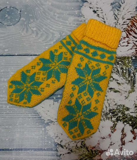 Варежки ручной работы