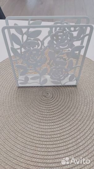 Посуда для сервировки стола